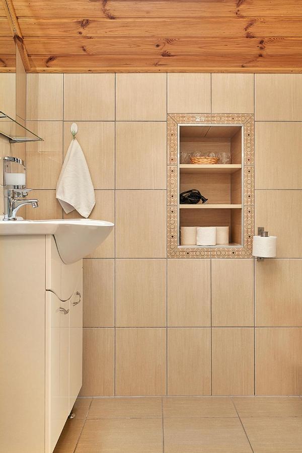 Oazis Apartmanok มูราฮาลอม ภายนอก รูปภาพ